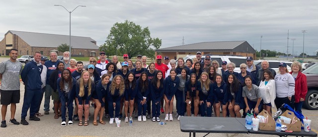 Seminole State College hosted a send-off for its women’s soccer team on May 31 outside of the Raymond Harber Field House. The team is traveling to Evans, Georgia to compete in the NJCAA Division I Women’s Soccer National Championship. Gift bags and snacks were given to the players. Community